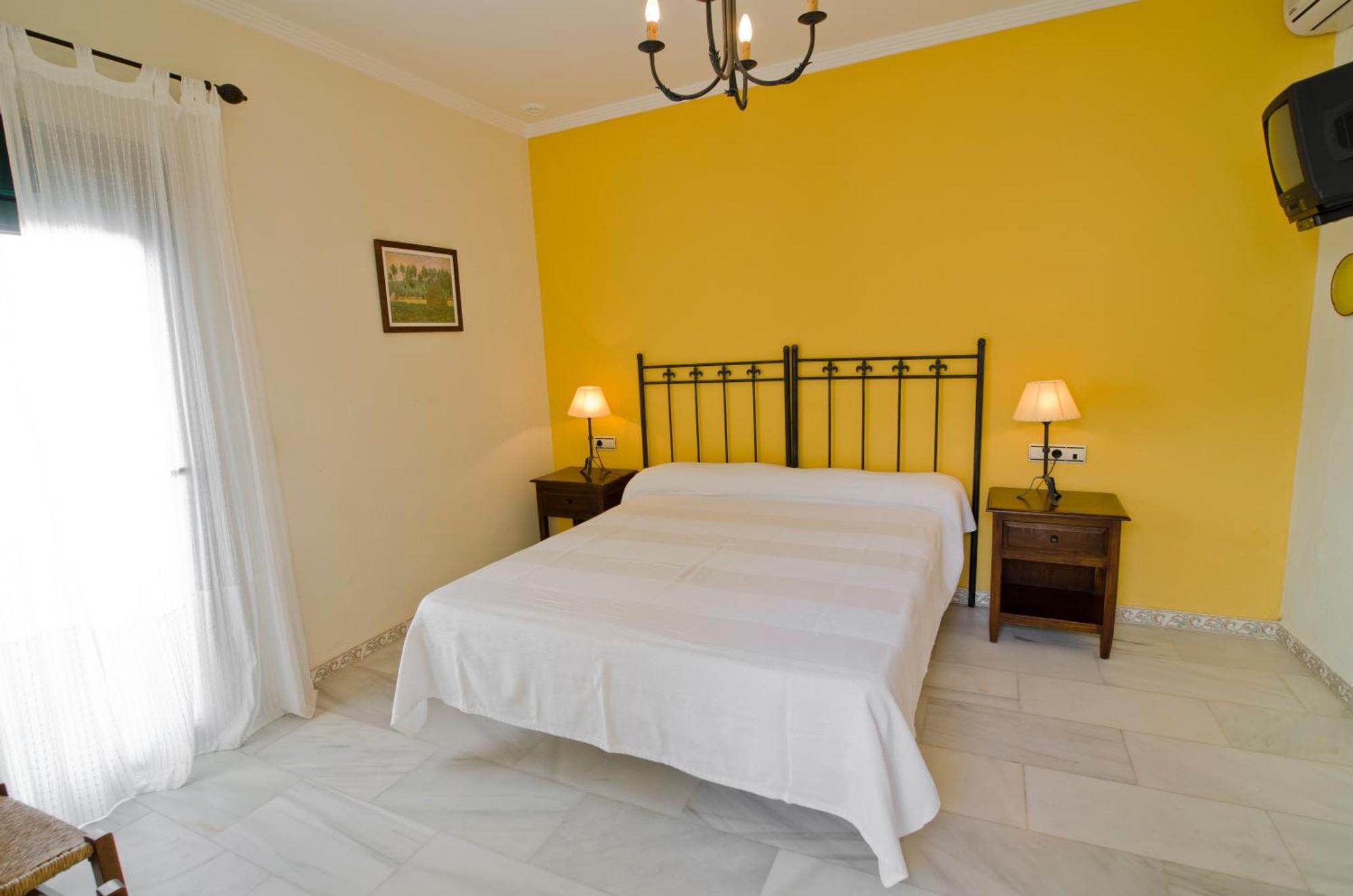Hostal Sixto Rota Exterior photo